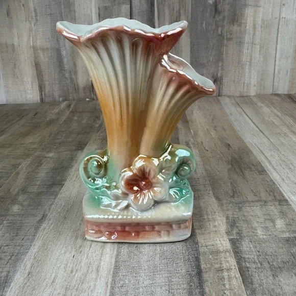 Vintage Lusterware Vase Made in Brazil Floral Gold 6" - Picture 1 of 5